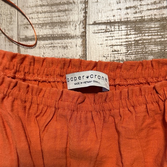 Paper Crane Vibrant Orange Puff Sleeve Crop Top - Picture 2 of 3